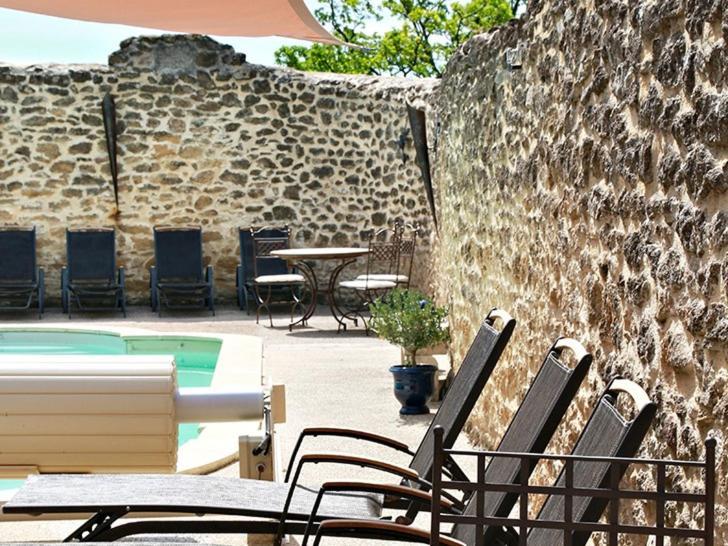Le Clos De La Tuiliere Grignan Eksteriør billede